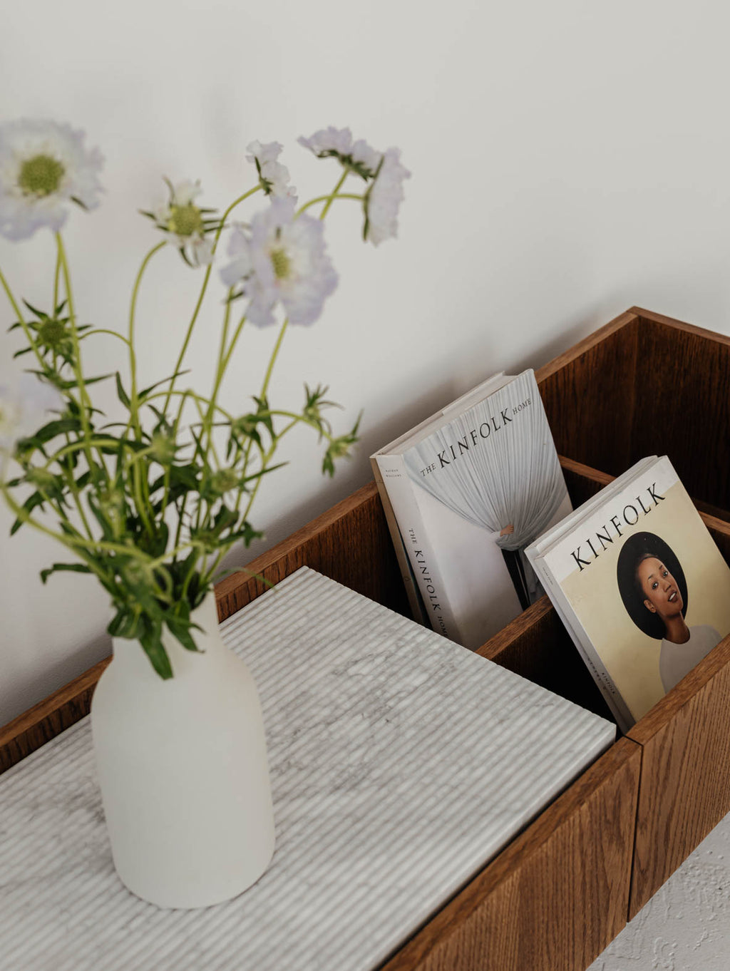 Niska komoda z drewna FORST SIDEBOARD